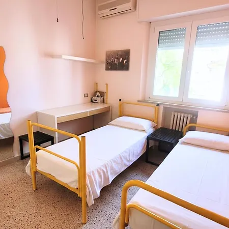 Apartamento Cn042 - Cesenatico, Comodo Trilocale In Posizione *